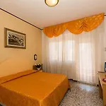 Stella D'italia 3* В'яреджо