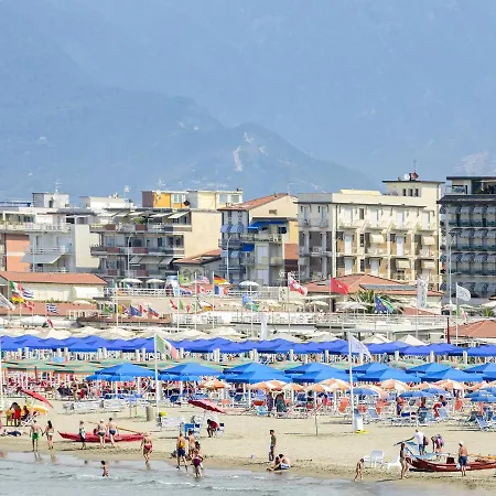 Stella D'italia Hotell Viareggio