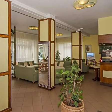 Hotell Stella D'italia 3*