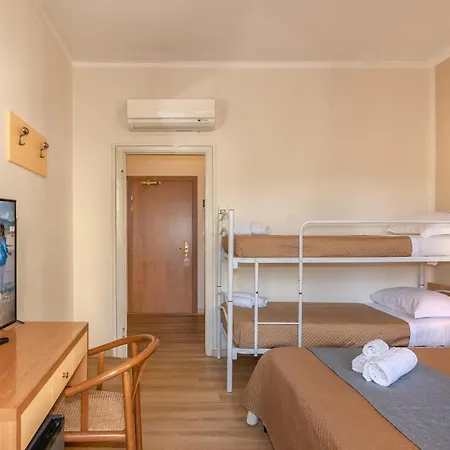 Stella D'italia 3* Viareggio