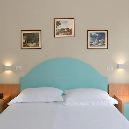 Hotel Stella D'italia 3*