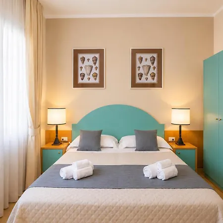 Hotel Stella D'italia 3*