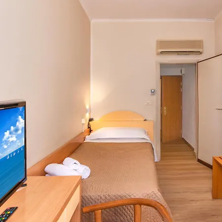 فندق Stella D'italia 3*