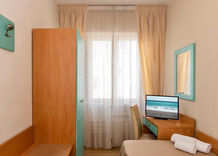 Stella D'italia 3* Βιαρέτζιο